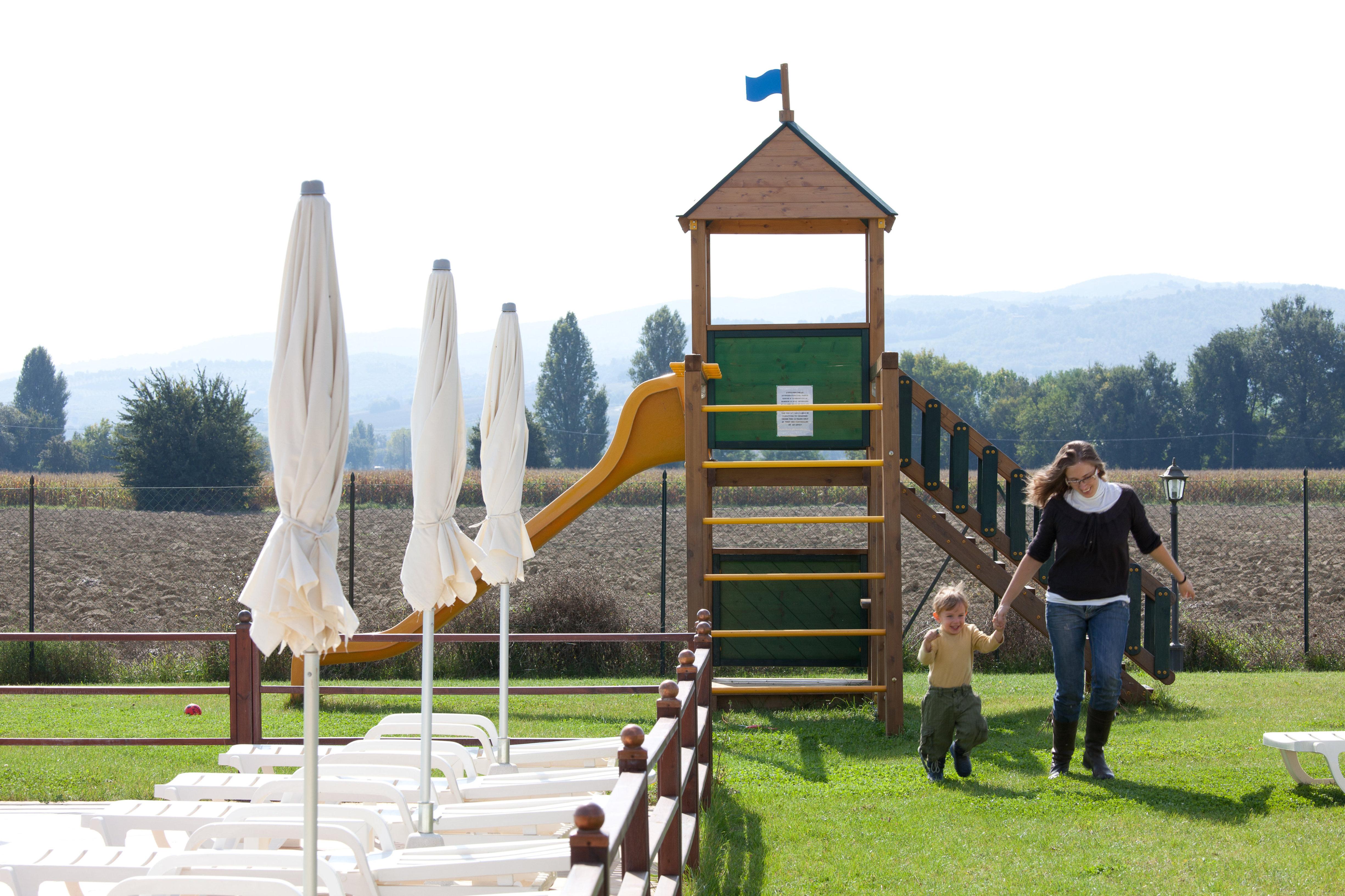 Agriturismo Le Rondini Di Francesco Di Assisi Cannara Bagian luar foto